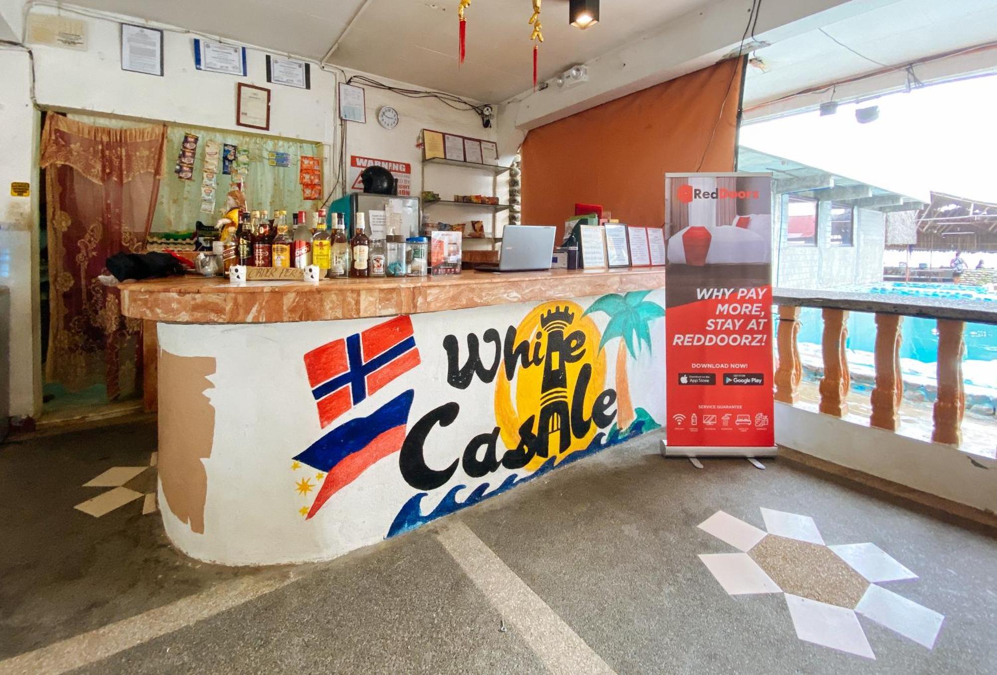 White Castle Beach Resort Iba Zambales Botolan Esterno foto